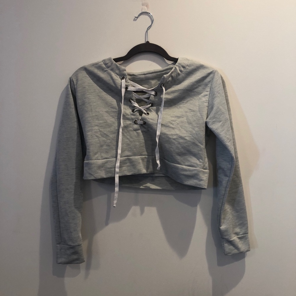 Cropped shirt